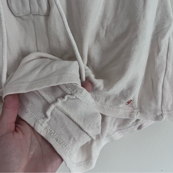 White Volcom Lounge Shorts - Picture 6 of 7